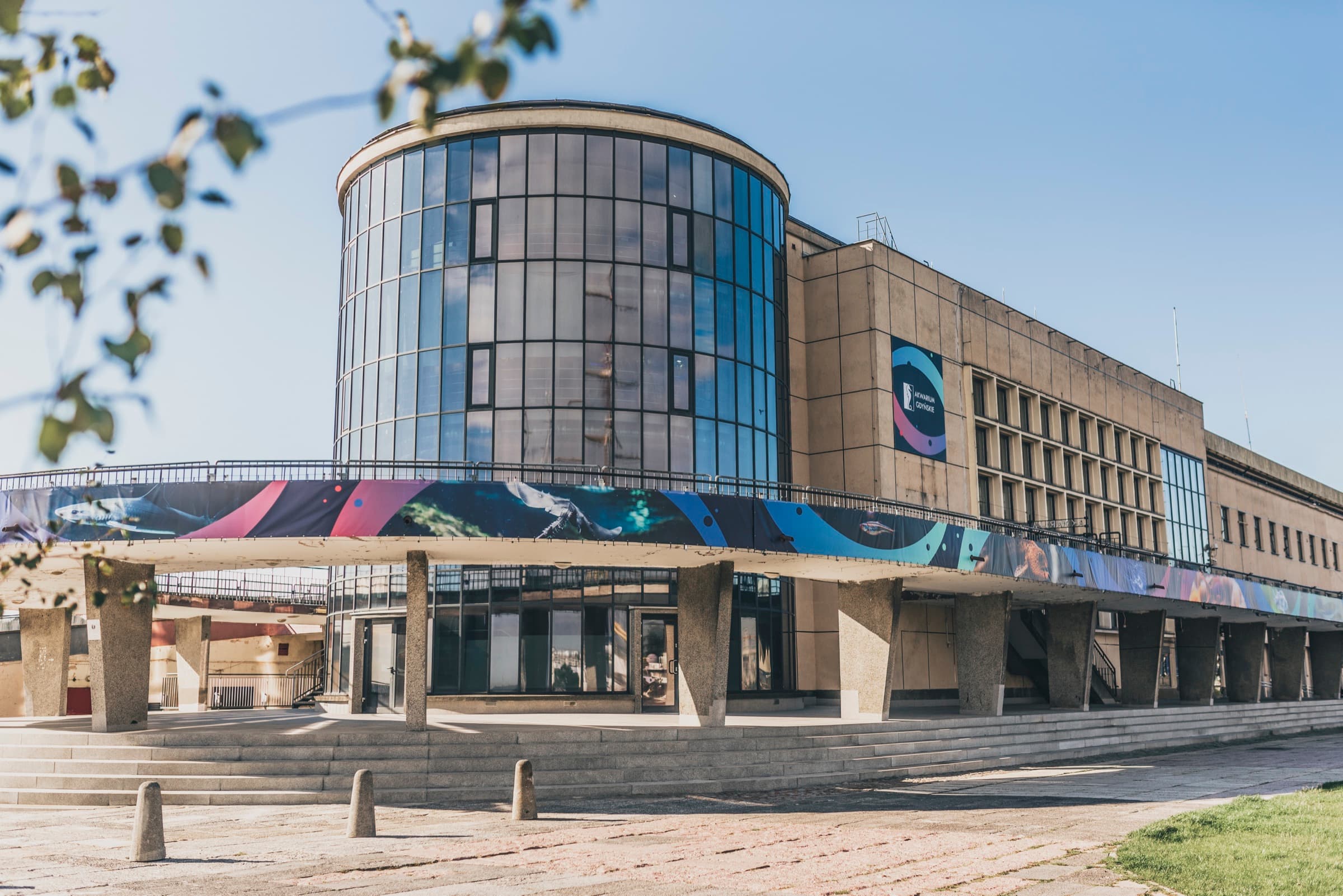 Gdynia Aquarium building, at the same address as the Seamar office